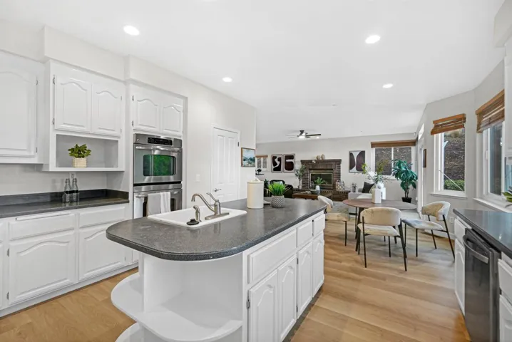 28475 Fox Hollow Dr, Hayward, California 94542