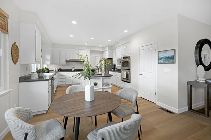 28475 Fox Hollow Dr, Hayward, California 94542