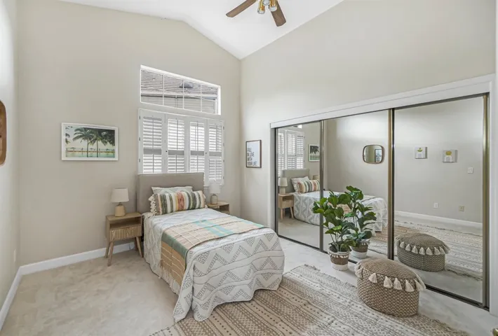 28475 Fox Hollow Dr, Hayward, California 94542