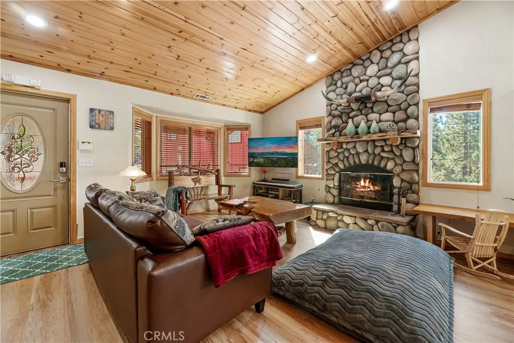 446 Shady, Big Bear Lake, California 92315 home-pic-6