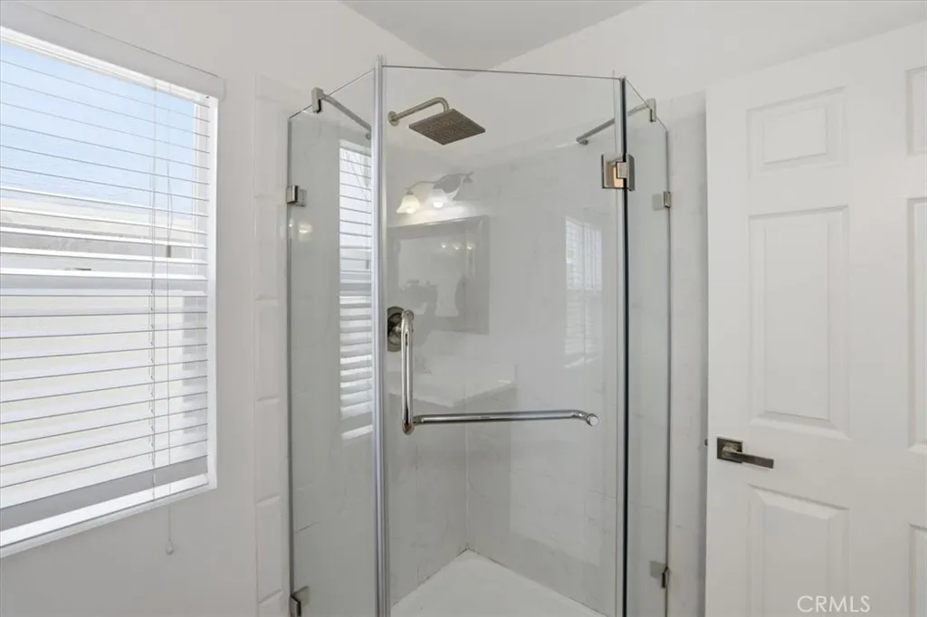 5111 Arlington Avenue, Riverside, California 92504 home-pic-17