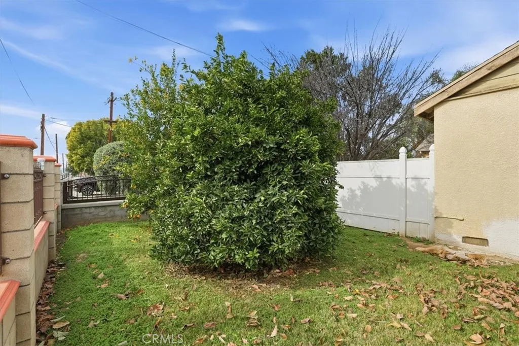 5111 Arlington Avenue, Riverside, California 92504 home-pic-24