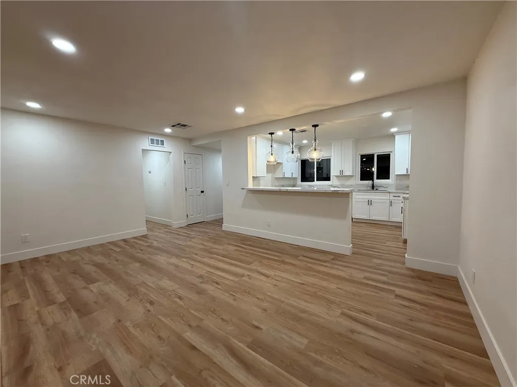 868 N Dallas, San Bernardino, California 92410 home-pic-3