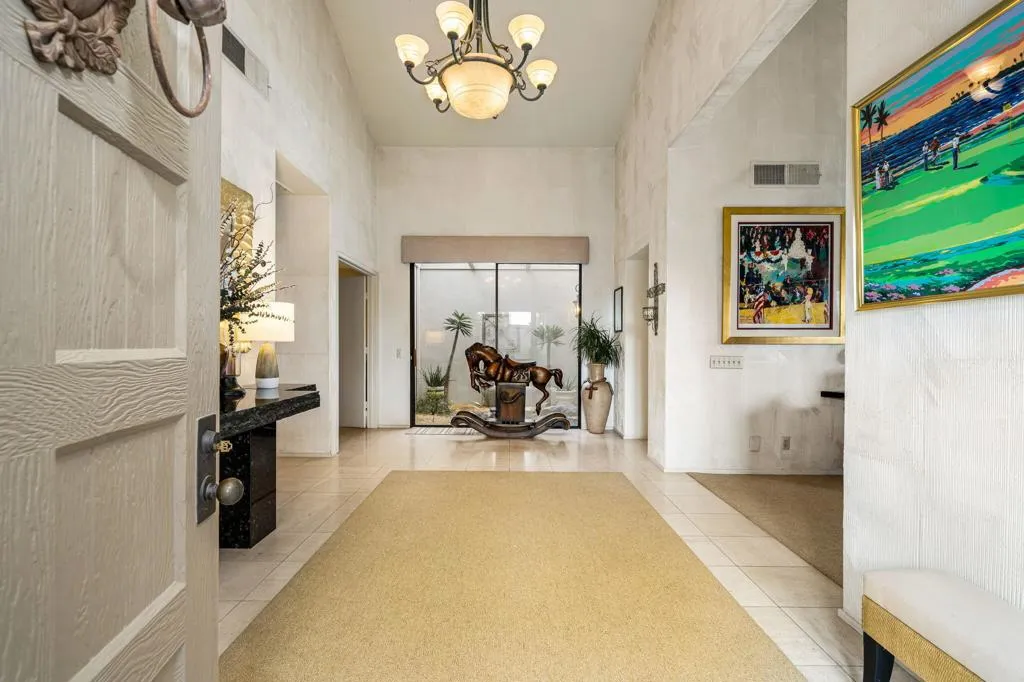 30-web-or-mls-JBPecanValley_OPMG_0126_03