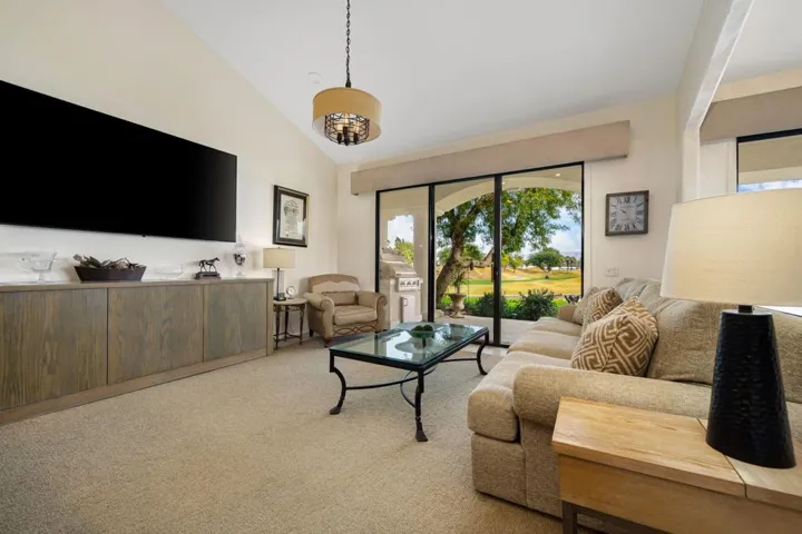38-web-or-mls-JBPecanValley_OPMG_0126_03