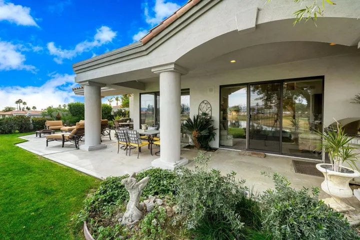 21-web-or-mls-JBPecanValley_OPMG_0126_02