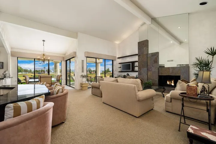 31-web-or-mls-JBPecanValley_OPMG_0126_03