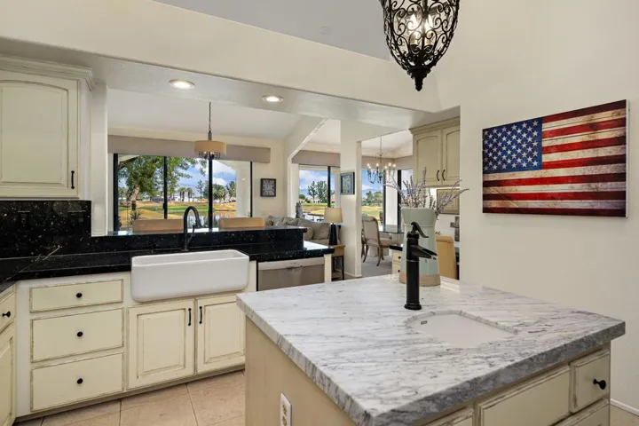 44-web-or-mls-JBPecanValley_OPMG_0126_04