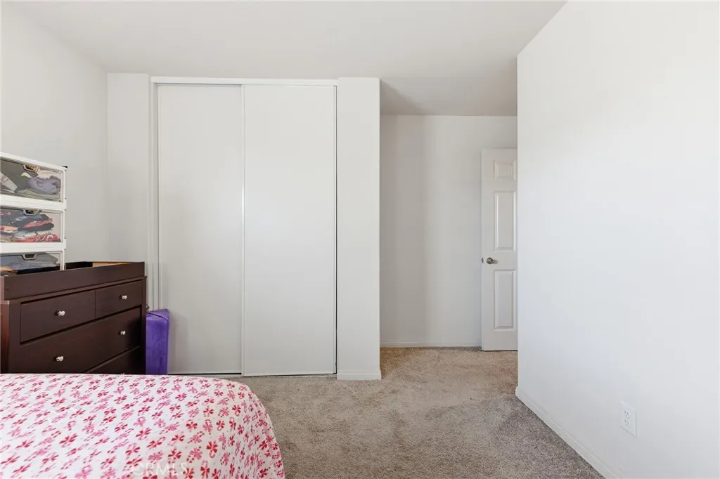 3567 Garnet, Lancaster, California 93535 home-pic-28