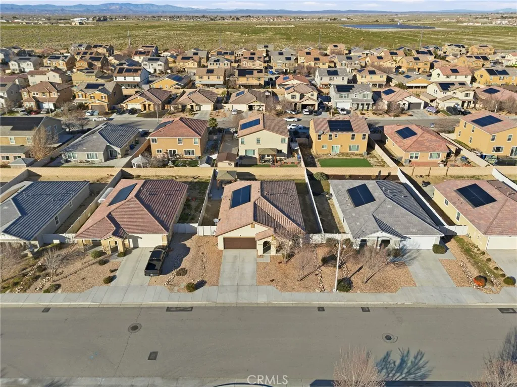 3567 Garnet, Lancaster, California 93535 home-pic-36