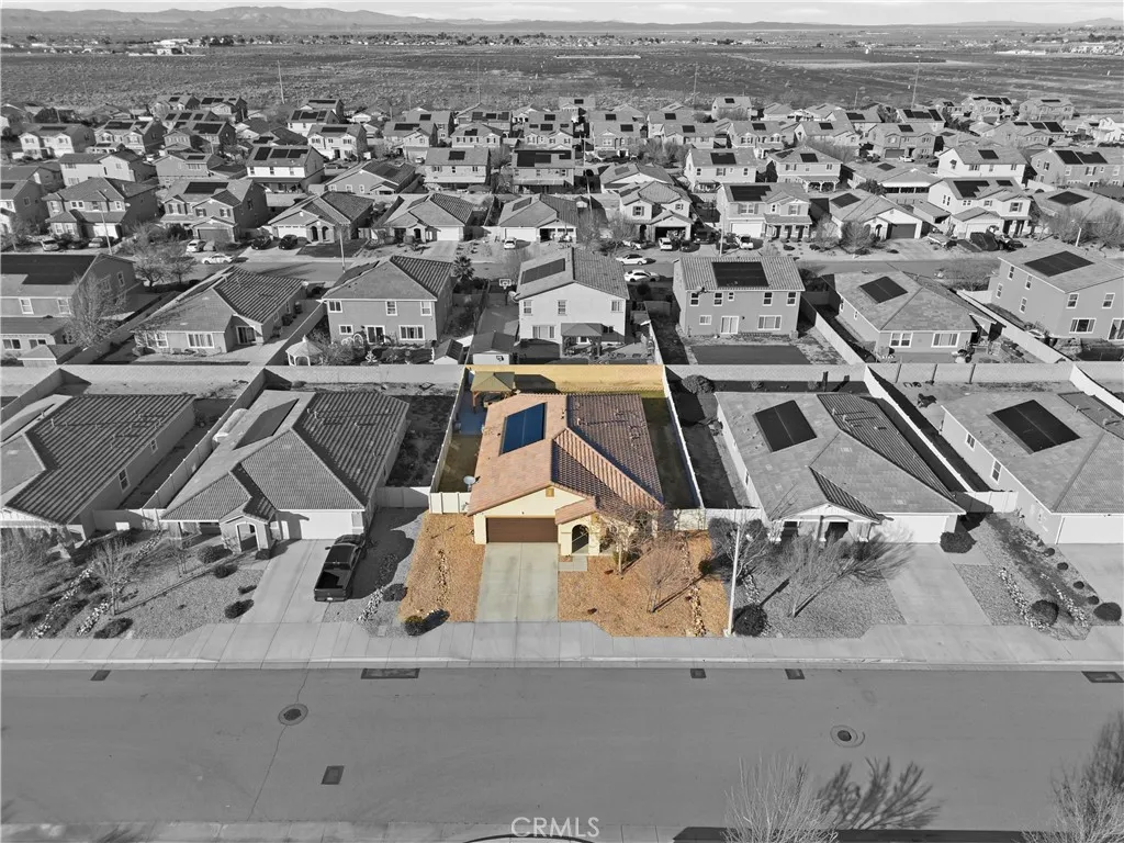 3567 Garnet, Lancaster, California 93535 home-pic-6