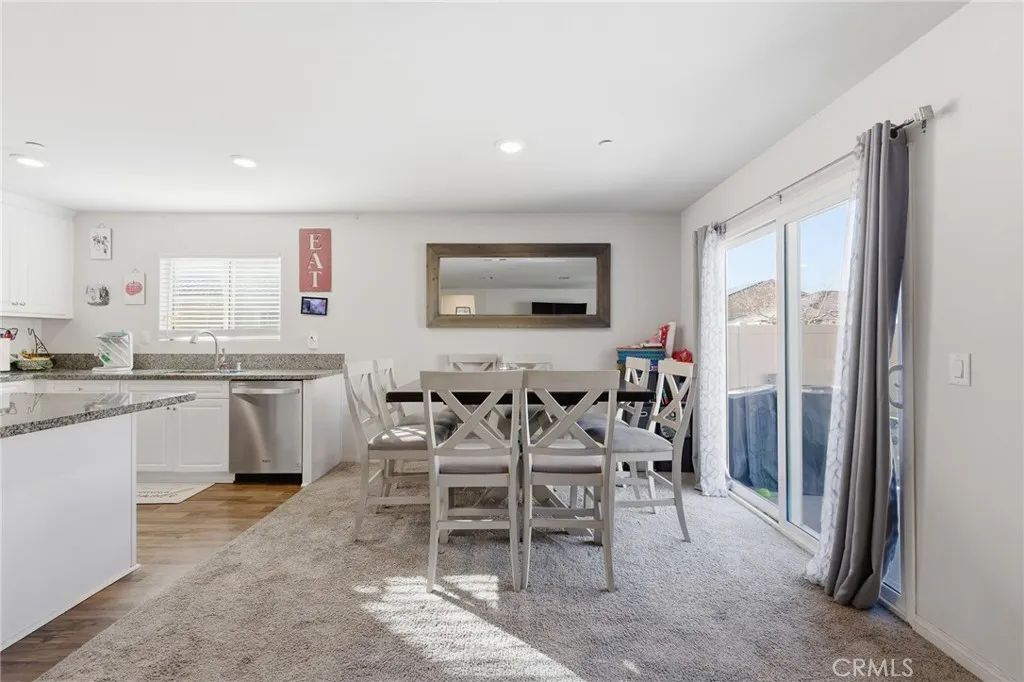 3567 Garnet, Lancaster, California 93535 home-pic-12