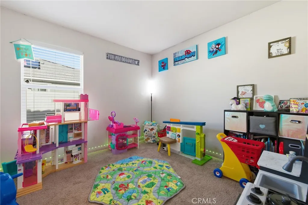 3567 Garnet, Lancaster, California 93535 home-pic-35