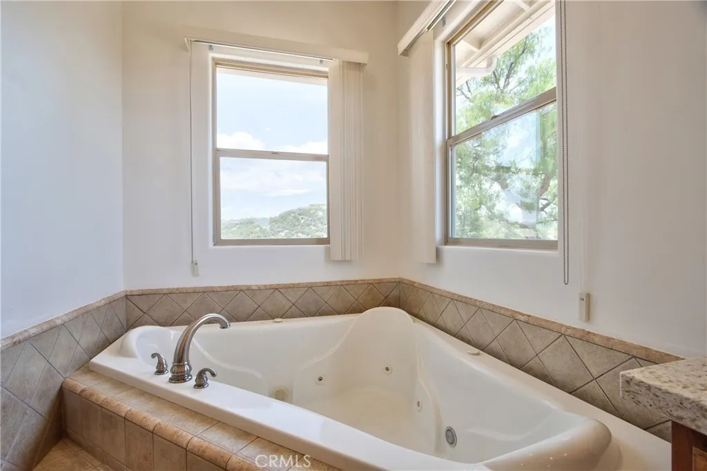 42405 Rolling Hills, Aguanga, California 92536 home-pic-26