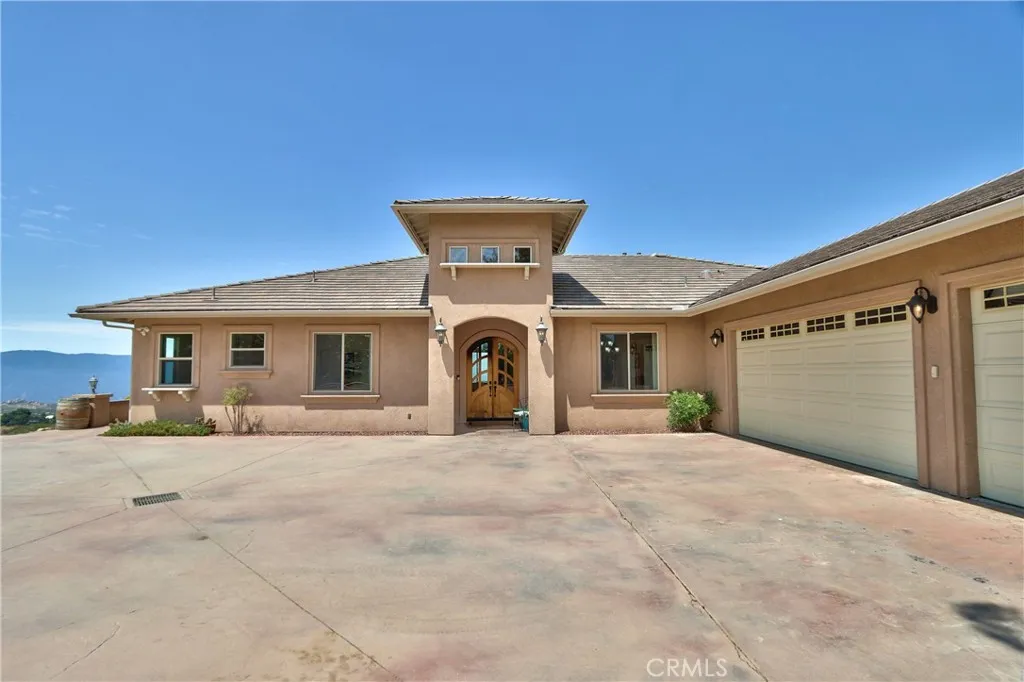 42405 Rolling Hills, Aguanga, California 92536 home-pic-1