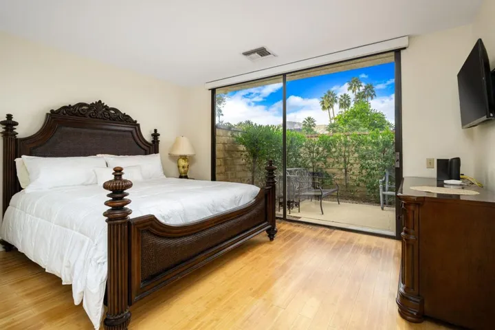 Guest Room 3