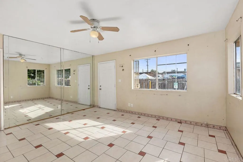 641 43 Morrison Street, San Diego, California 92102 home-pic-20