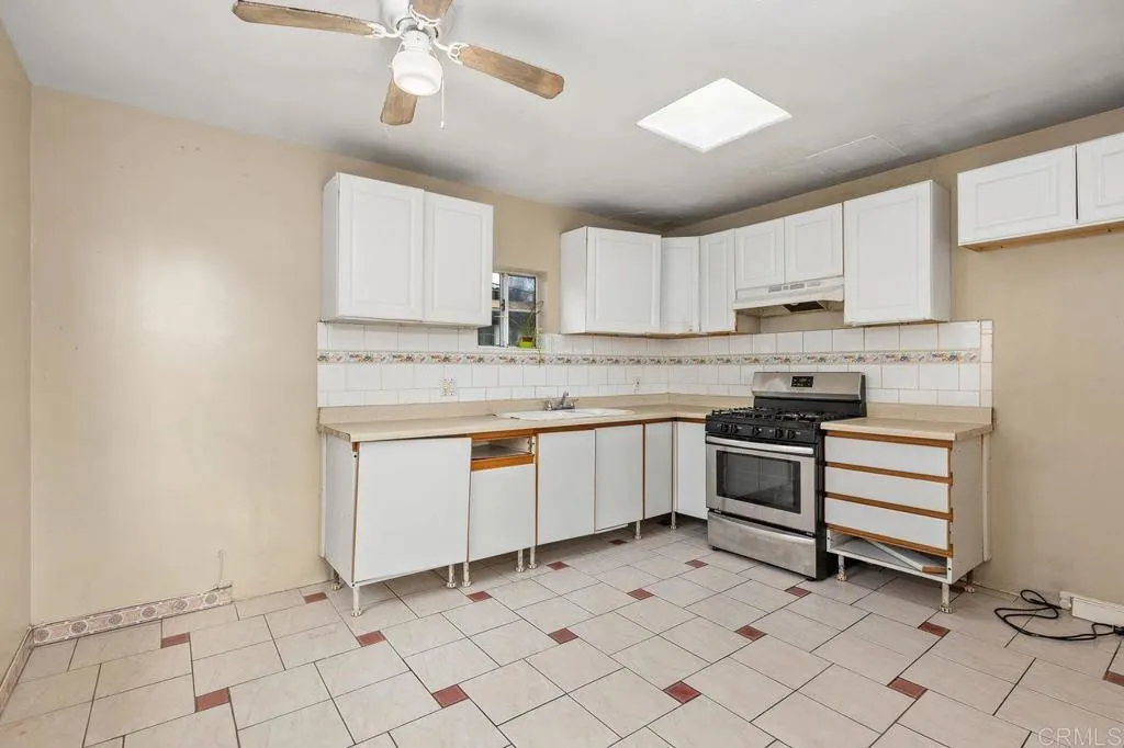 641 43 Morrison Street, San Diego, California 92102 home-pic-24