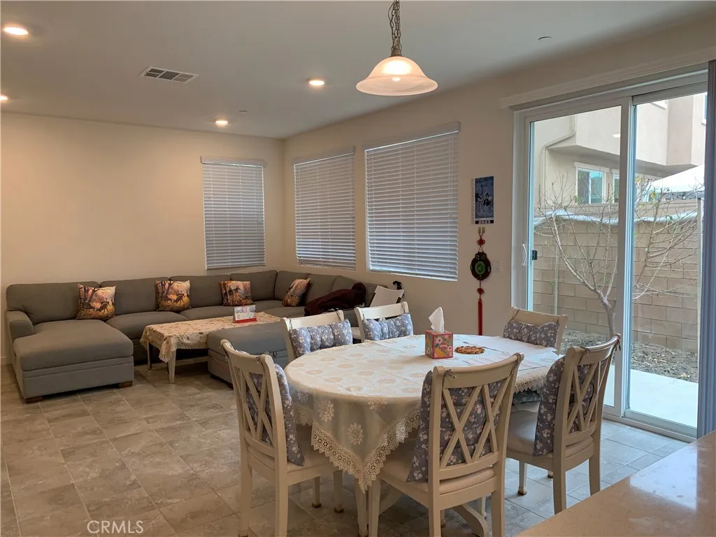 908 Werly Dr, Pomona, California 91768 home-pic-5