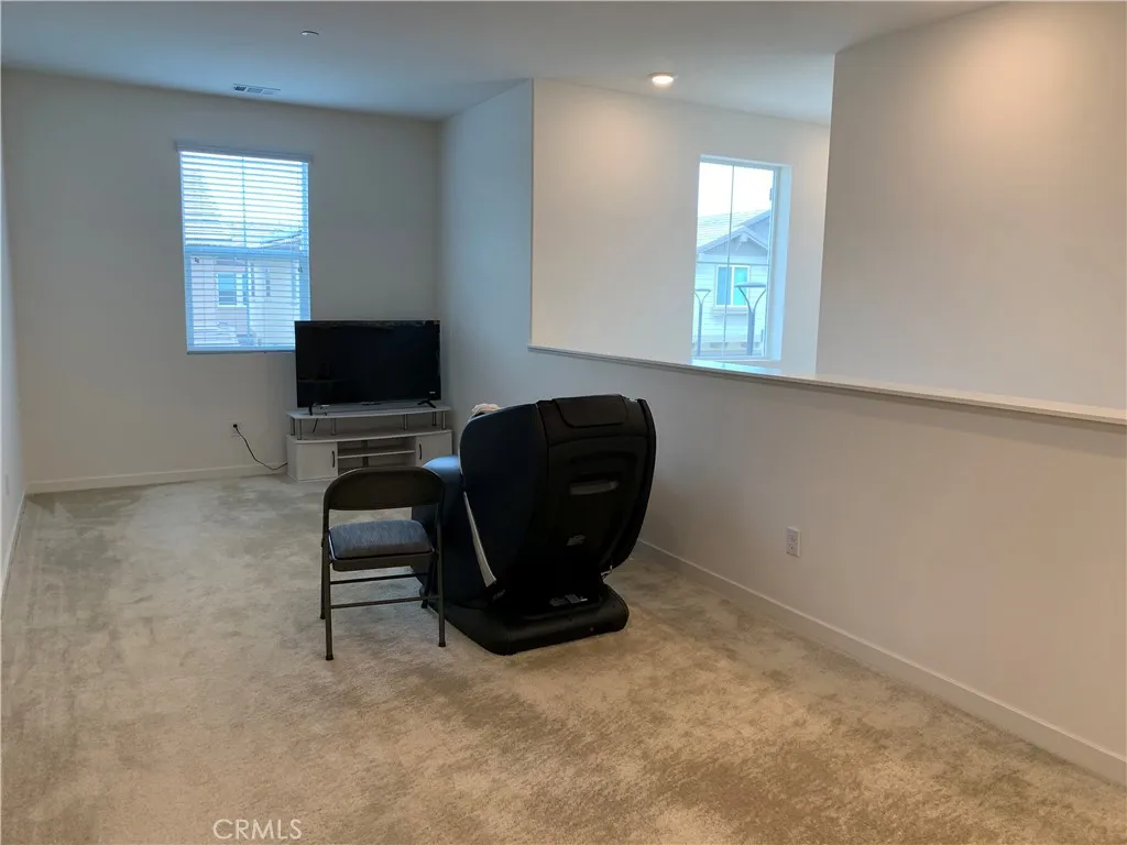 908 Werly Dr, Pomona, California 91768 home-pic-8
