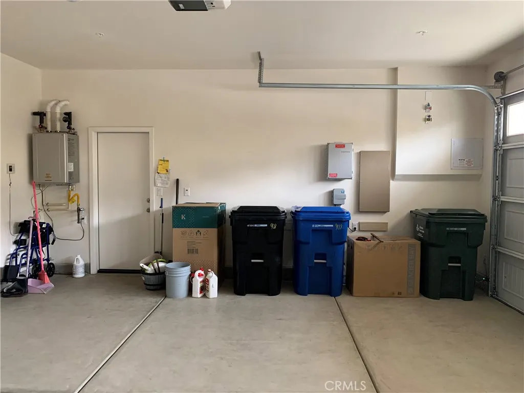 908 Werly Dr, Pomona, California 91768 home-pic-20