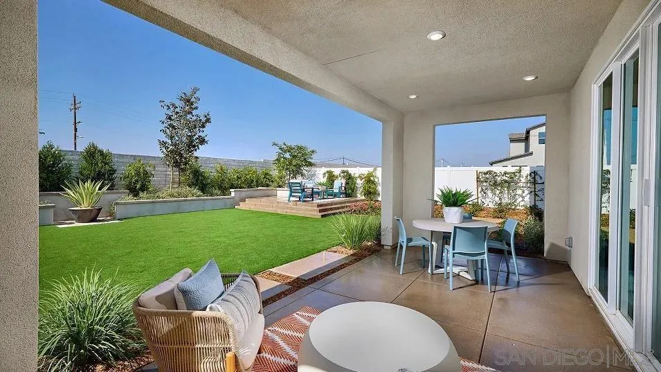 107 Metz Way, Oceanside, California 92057 home-pic-16