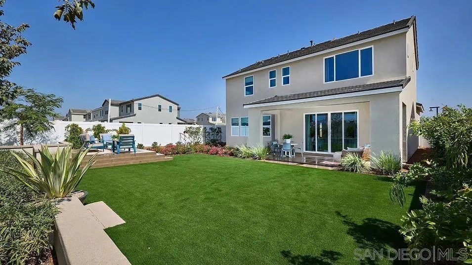 107 Metz Way, Oceanside, California 92057 home-pic-17