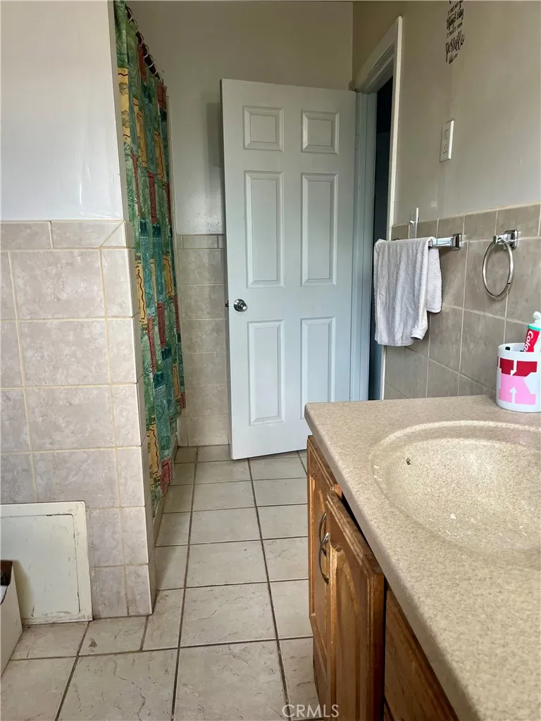 5617 29th Street, Jurupa Valley, California 92509 home-pic-34