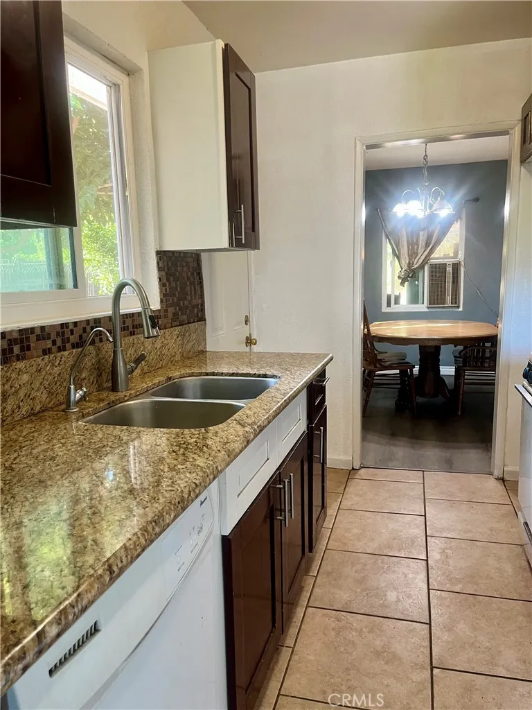 5617 29th Street, Jurupa Valley, California 92509 home-pic-7