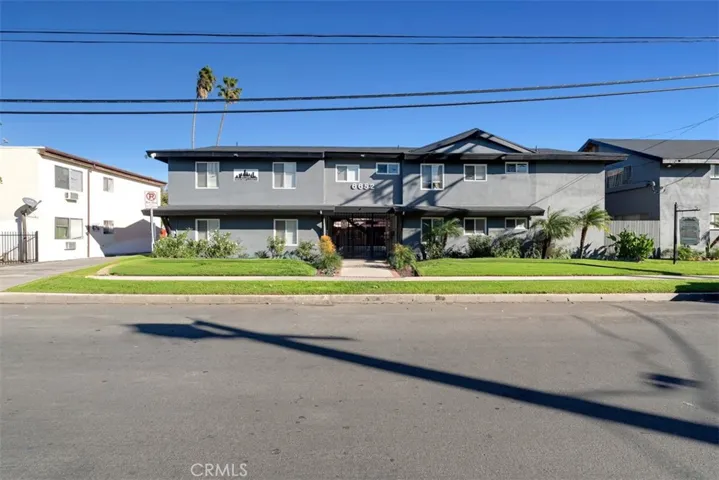 6652 Darby Avenue, Reseda, California 91335