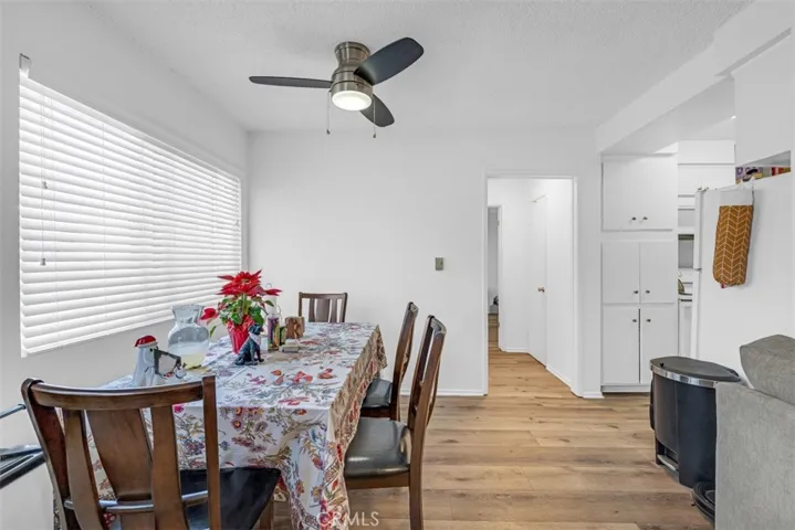6652 Darby Avenue, Reseda, California 91335