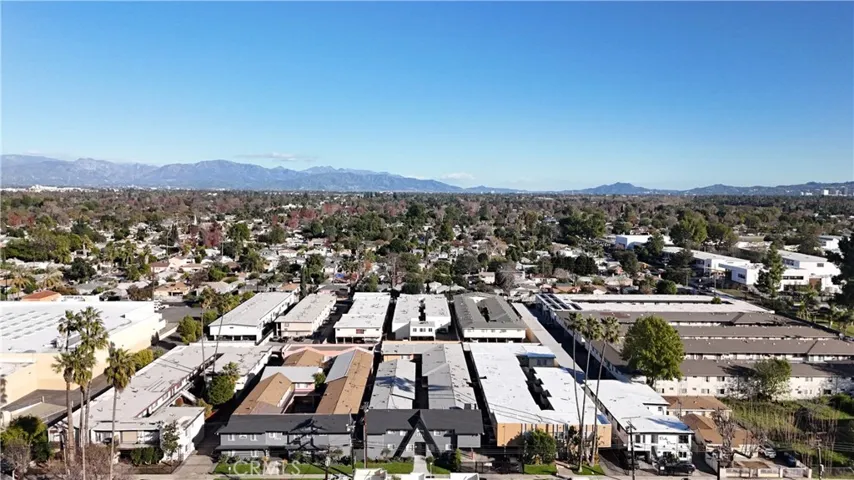 6652 Darby Avenue, Reseda, California 91335
