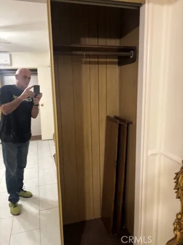 Large 8'  master walk in