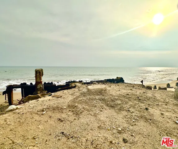 19240 Pacific Coast Highway, Malibu, California 90265