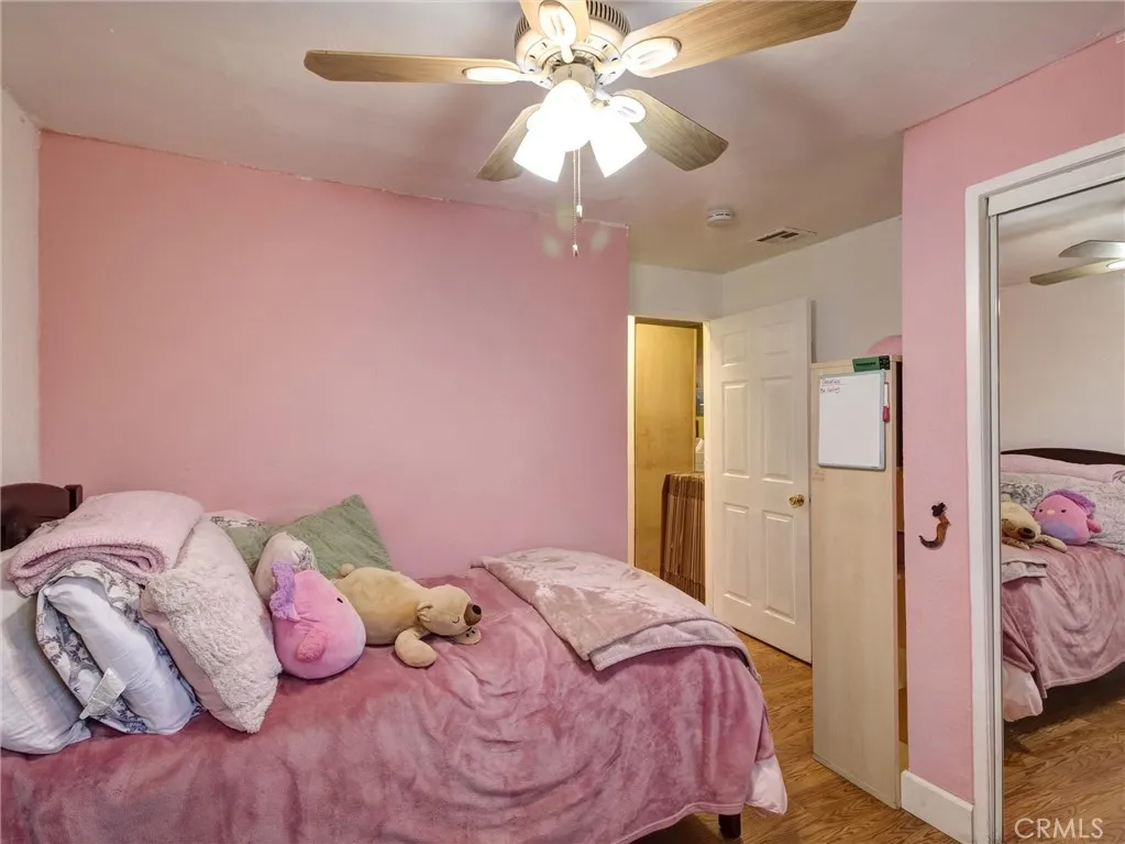 841 W 58th, Los Angeles, California 90037 home-pic-11