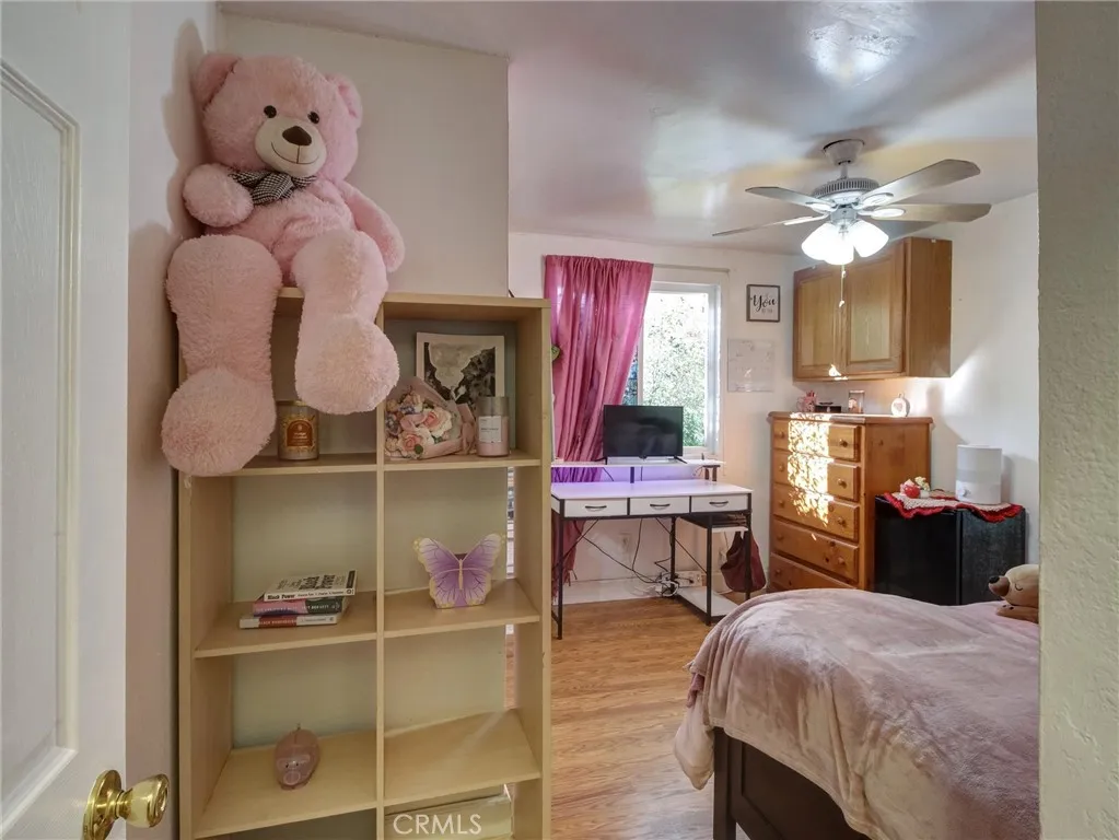 841 W 58th, Los Angeles, California 90037 home-pic-10