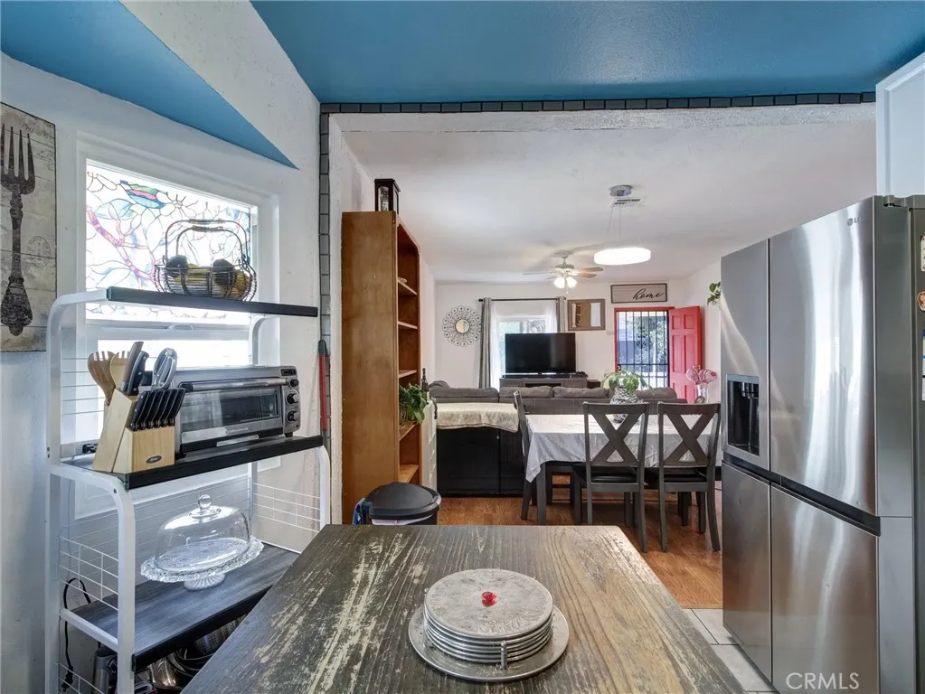 841 W 58th, Los Angeles, California 90037 home-pic-6