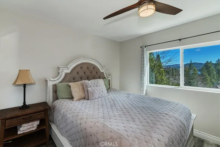27565 North Bay Rd, Lake Arrowhead, California 92352