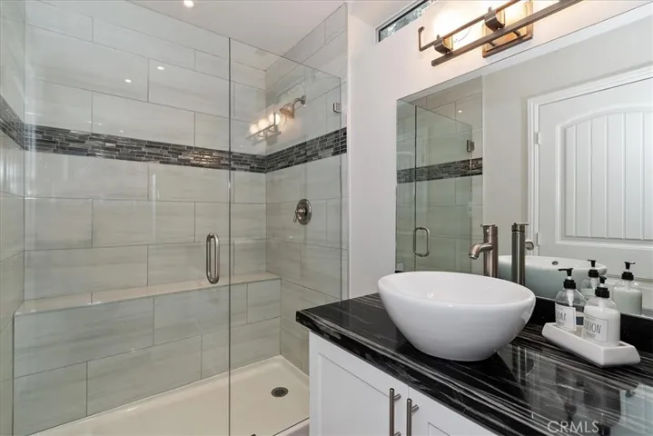 27565 North Bay Rd, Lake Arrowhead, California 92352