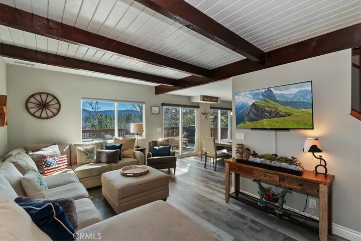 27565 North Bay Rd, Lake Arrowhead, California 92352