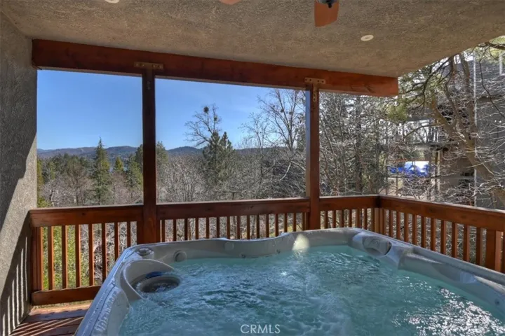 27565 North Bay Rd, Lake Arrowhead, California 92352