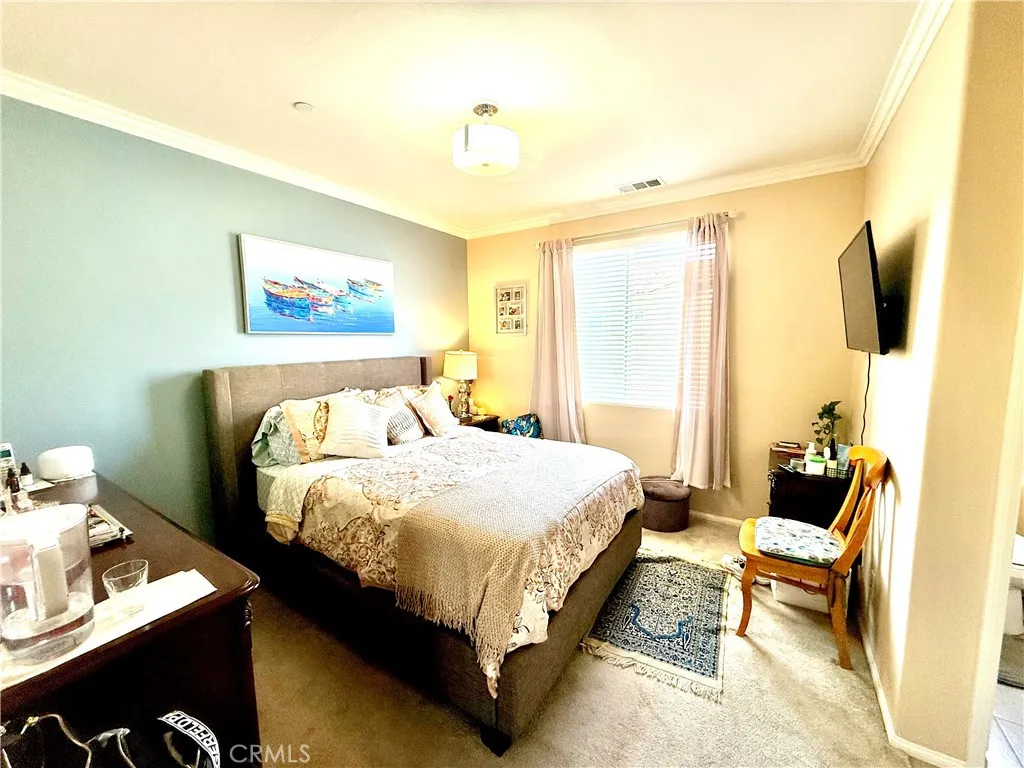 6333 Norma Court, Eastvale, California 91752 home-pic-17