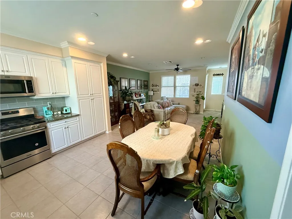 6333 Norma Court, Eastvale, California 91752 home-pic-15