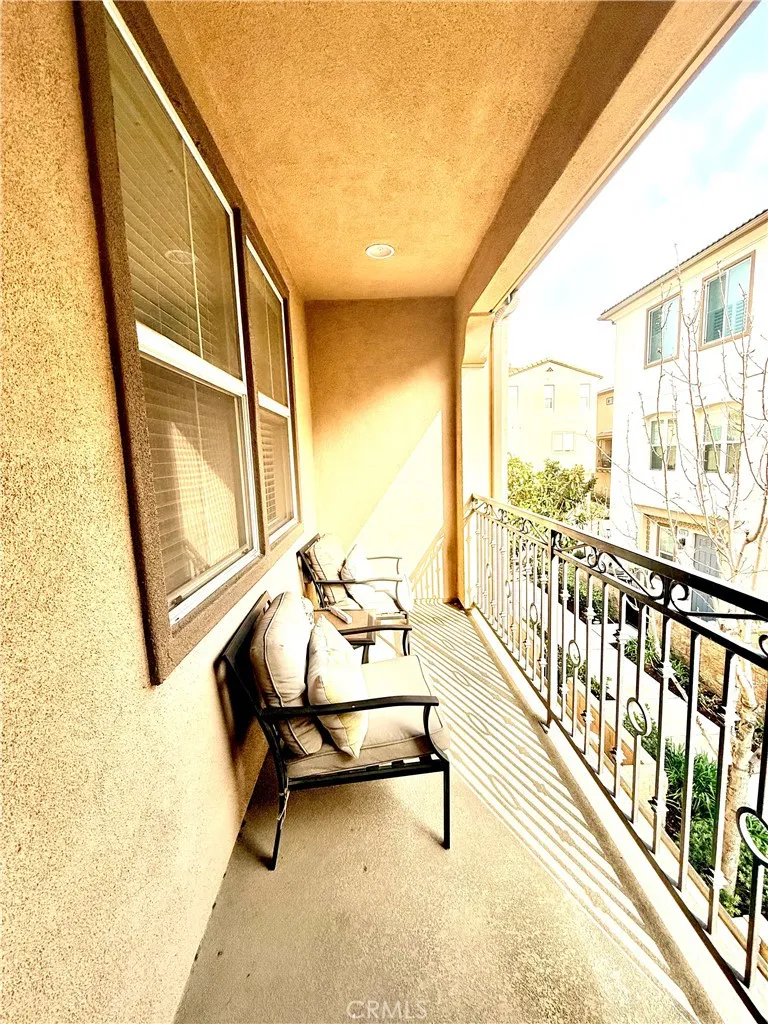 6333 Norma Court, Eastvale, California 91752 home-pic-33