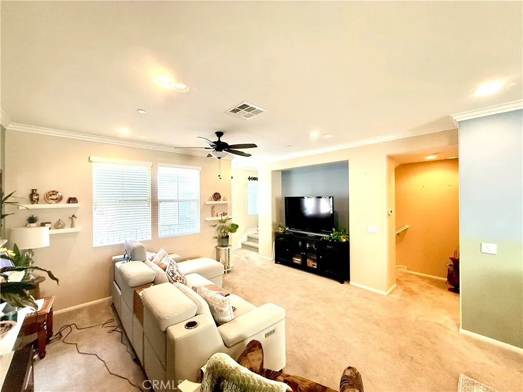 6333 Norma Court, Eastvale, California 91752 home-pic-8
