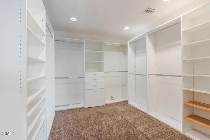 2221 Kingsbridge Ln Oxnard CA-large-025-