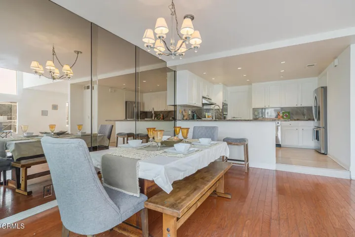 2221 Kingsbridge Ln Oxnard CA-large-014-