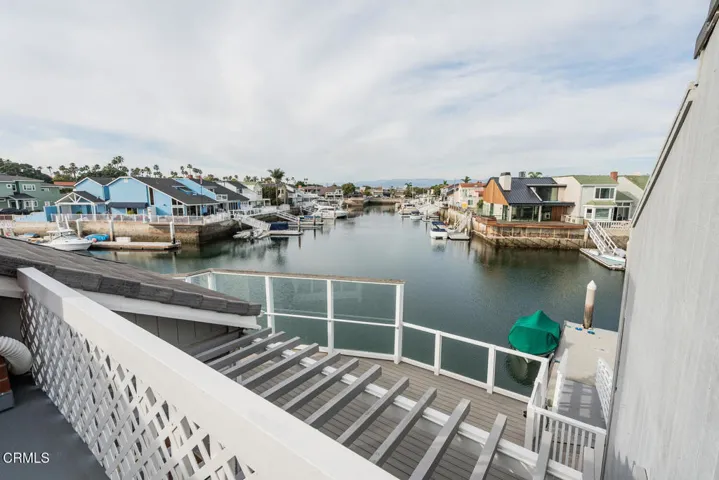 2221 Kingsbridge Ln Oxnard CA-large-034-