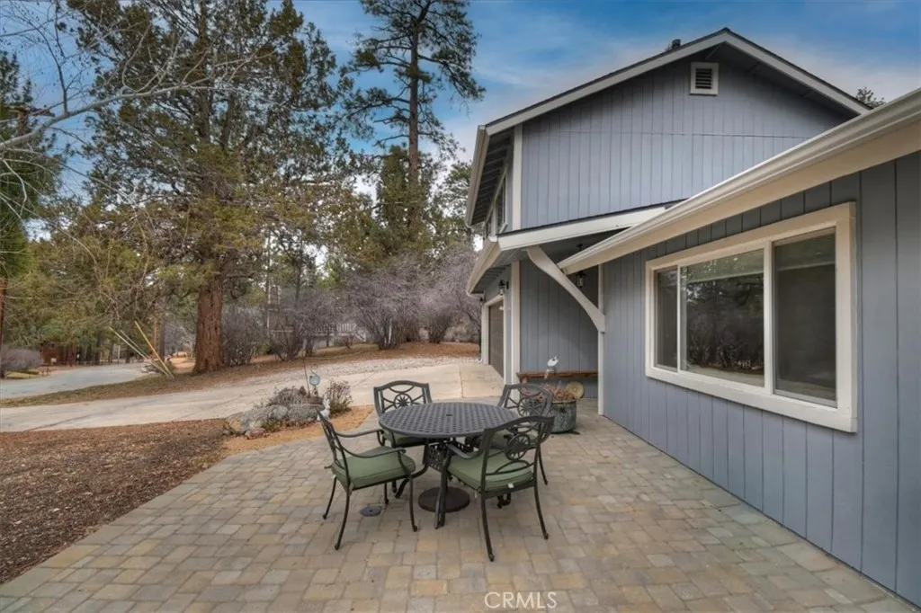399 Crater Lake, Big Bear Lake, California 92315 home-pic-38