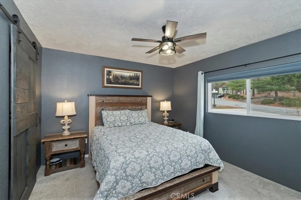 399 Crater Lake, Big Bear Lake, California 92315 home-pic-17
